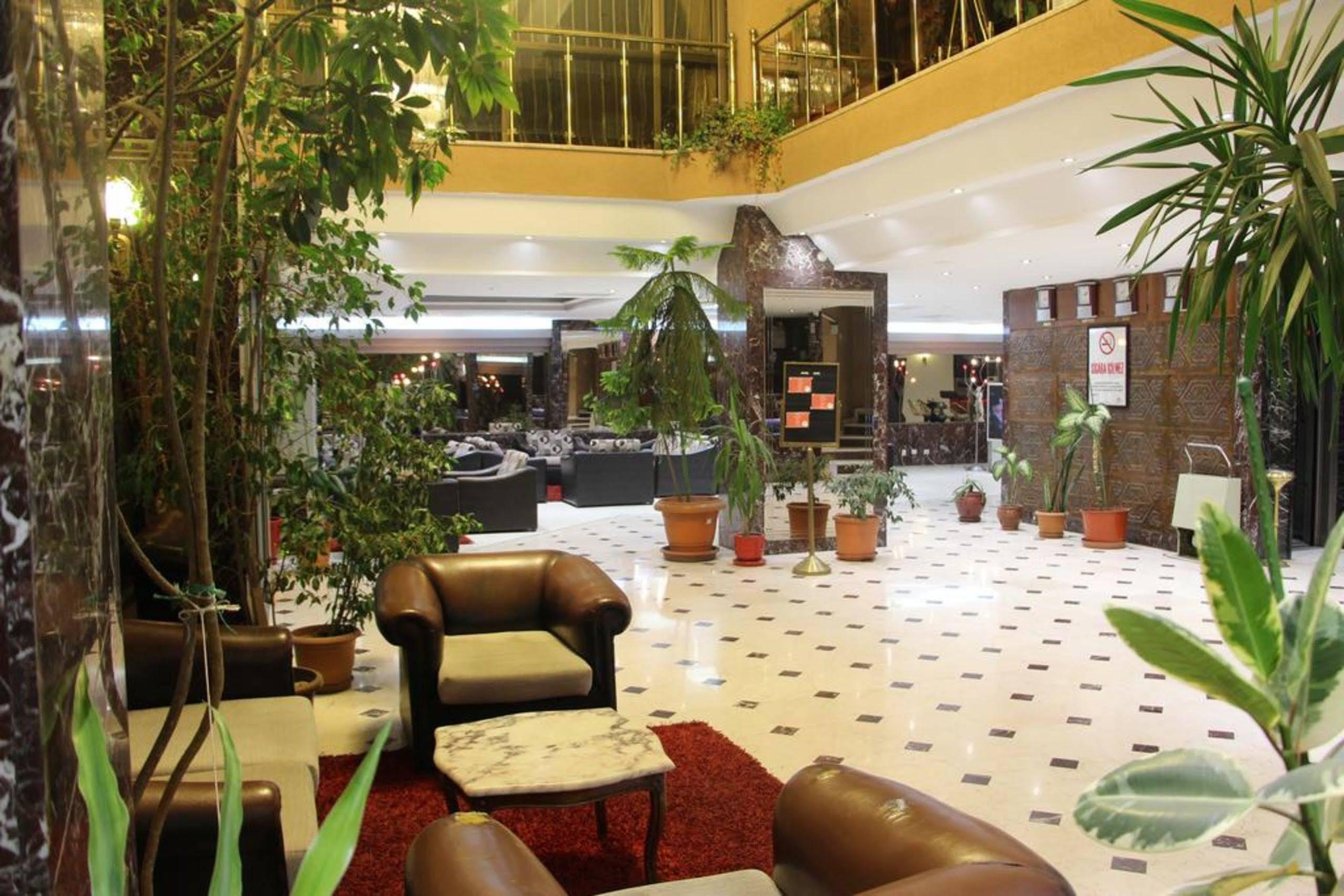 Akyuz Hotel Ankara Exterior photo
